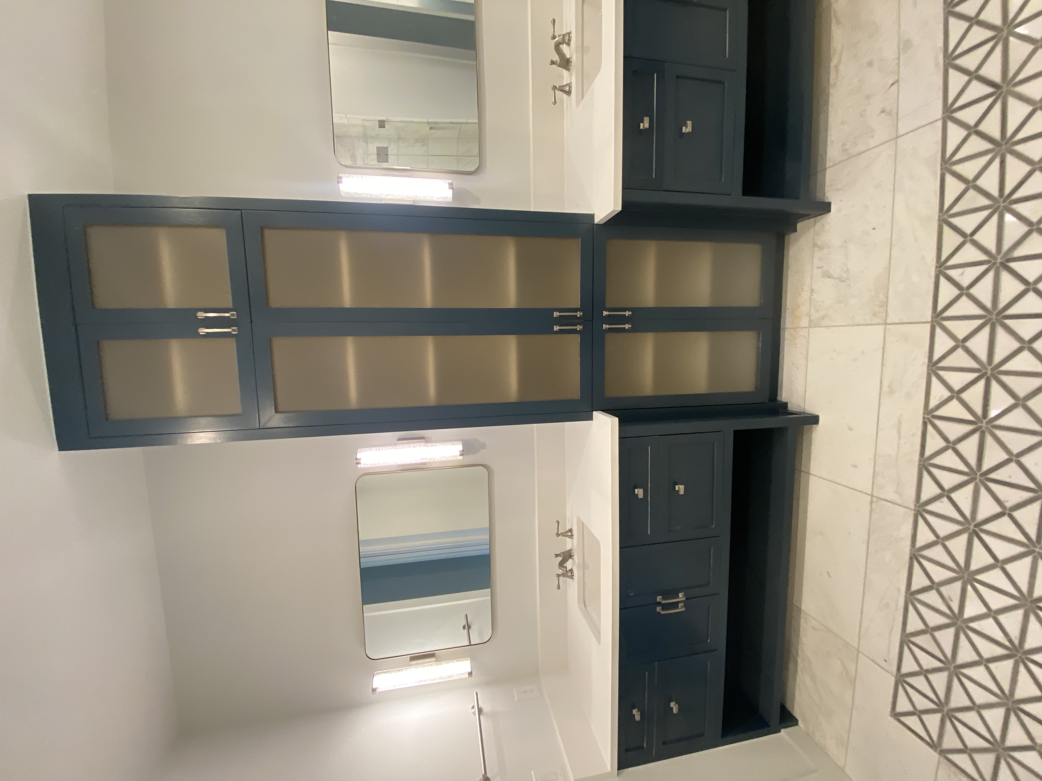 Bathroom Vanities — #016